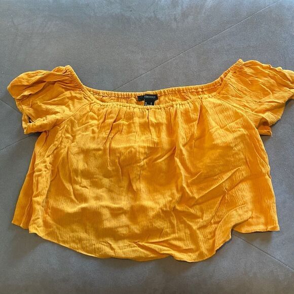 Forever 21 off the shoulder crop top - Picture 1 of 4